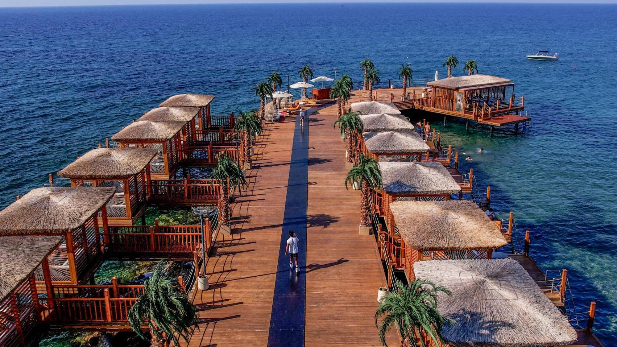 Chamada Prestige Hotel And Casino Girne Buitenkant foto